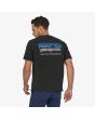 Hombre con Camiseta orgánica de manga corta Patagonia M's P-6 Mission Organic negra