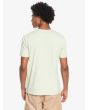 Hombre con camiseta de manga corta Quiksilver Feeding Line verde espalda