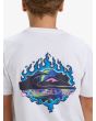 Niño con camiseta de manga corta Quiksilver Ev In Flames Blanca estampado grande logo en llamas espalda