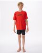 Niño con camiseta de manga corta Rip Curl Surf Vibrations Boy roja frontal