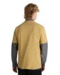Hombre con camiseta de manga corta Vans Arched Marrón espalda