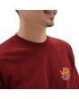 Hombre con Camiseta de manga corta Vans Holder St Classic roja estampado pecho
