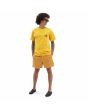Hombre con camiseta de manga corta Vans Mini Dual Palm amarilla frontal 