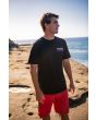 Surfer J. Robinson con Camiseta orgánica de manga corta Volcom Surf Vitals Jack Robinson Negra para hombre lateral