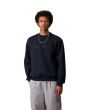 Hombre con sudadera Carhartt WIP Carhartt Sweatshirt azul marino con logo marrón palisandro