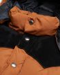 Chaqueta acolchada con capucha Deus Ex Machina Summit Puffa Tan para hombre botones