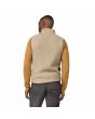 Hombre con Chaleco de forro Polar Patagonia Men's Retro Pile Caqui y Marrón posterior