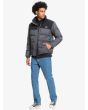 Hombre con Chaqueta acolchada Quiksilver Wolf Shoulder gris frontal
