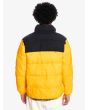 Hombre con Chaqueta acolchada Quiksilver Wolf Shoulder amarilla espalda