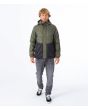 Hombre con Chaqueta bomber acolchada Hurley Portage Puffer verde frontal