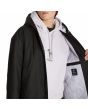 Mujer con Chubasquero Volcom Rain Dead Jacket Negro bolsillo interior
