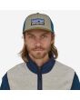 Hombre con Gorra de malla Patagonia P-6 Logo Trucker Hat Garden Green Unisex