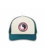 Gorra Trucker Town and Country Surf Designs YY Verde y Blanca con logo Rosa Unisex