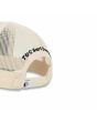 Gorra Town and Country YY Trucker negra y blanca con logo degradado Unisex posterior