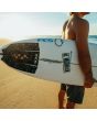 Grip puesto en tabla de surf FCS Barron Mamiya Black-Brass 3 piezas