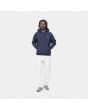 Hombre con Sudadera de capucha Carhartt WIP American Script Sweat azul Enzian frontal