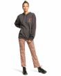 Mujer con Sudadera de capucha Billabong Ride Out Negra frontal