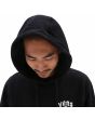 Hombre con hoodie Vans Opposite Unite negro capucha