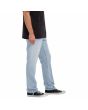 Hombre con pantalón vaquero de corte slim Vorta Denim Azul Índigo claro lateral