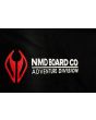 Funda acolchada con ruedas para tablas de bodyboard NMD Padded Wheelie Board Bag en color negro y rojo logo