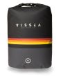 Mochila estanca Vissla 7 Seas 35L Dry Pack negra con una franja roja, naranja y amarilla