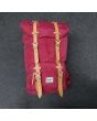 Mochila impermeable Herschel Little America Limited Edition 25L en color granate
