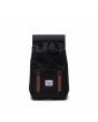 Mochila Herschel Retreat Mini negra 10L Unisex abierta con cierre de cordón y bolsillo frontal