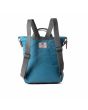Mochila vegana mediana Roka London Bantry B Sustainable Nylon azul petróleo posterior