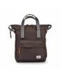 Mochila vegana Pequeña Roka Bantry B nailon reciclado color chocolate oscuro