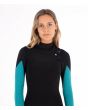 Traje de Surf de Neopreno Hurley Advantage 4/3mm Fullsuit para mujer en color negro y turquesa pecho
