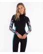 Traje de surf de neopreno Hurley Advantage Plus 4/3mm Fullsuit para mujer en color negro con estampado floral frontal