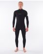 Hombre con traje de neopreno con cremalllera en el pecho Rip Curl Dawn Patrol 5/3mm Steamer negro  