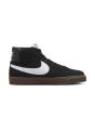 Zapatillas de Skate Nike SB Zoom Blazer Mid Negras con logo blanco y suela Sail