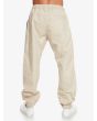 Hombre con Pantalón de chándal elástico Quiksilver Lo-Tech Beach Cruiser Beige posterior