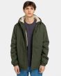 Hombre con parka resistente al agua Element Alder Jacket Verde abierta