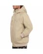 Hombre con chaqueta impermeable con capucha Volcom Hernan 10K Jacket Khaki bolsillo