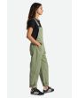 Mujer con Peto Brixton Costa Overall Verde Oliva lateral