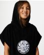 Niño con Toalla de playa cambiadora Rip Curl Icons Boy negra capucha
