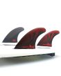 Quillas para tabla de surf FCS II Sharp Eye Performance Core Tri Fins negras y rojas Large Thruster Set Up