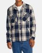 Hombre con Sobrecamisa de franela RVCA Flight Risk Shirt Jacket Azul a cuadros