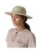 Mujer con sombrero protector Patagonia Quandary Brimmer Pelican Unisex