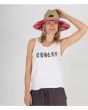 Mujer con sombrero protector de paja Hurley Straw Lifeguard