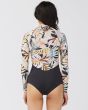 Mujer con Traje de surf de primavera con manga larga Billabong Salty Dayz Light 1mm con estampado floral espalda