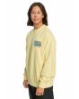 Hombre con Sudadera oversize Quiksilver Spin Cycle Amarilla lateral