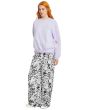 Mujer con Sudadera Volcom Stone Heart Up Dusty Lavender corte amplio