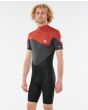 Hombre con Neopreno corto de primavera con cremallera en la espalda Rip Curl Omega Springsuit 1.5mm Negro y granate lateral