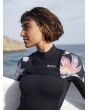Mujer con neopreno con cremallera en el pecho Roxy Swell Series 4/3mm Anthracite Paradise Found cierre