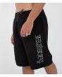 Hombre con Bañador Hurley Travis Barker Gothic Cargo 22'' color negro izquierda