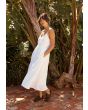 Mujer con vestido largo de tirantes Brixton Sidney Dress Blanco lifestyle lateral