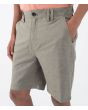 Hombre con Pantalón corto Hurley Phantom Heather Walkshort 20'' Oliva lateral izquierdo